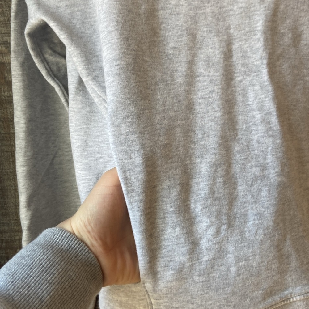 Lululemon Cowl/Turtle Neck Pullover - image 4